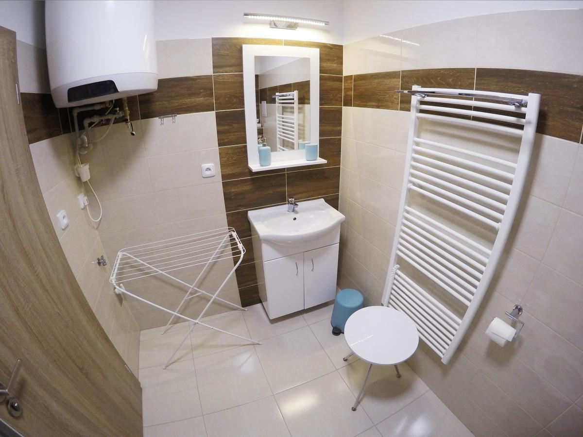 Rose Apartment *